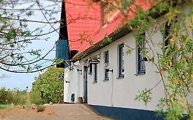 Tryde 1303 B&B Pa Oesterlen