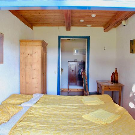 Tryde 1303 B&B Pa Oesterlen Tomelilla Buitenkant foto